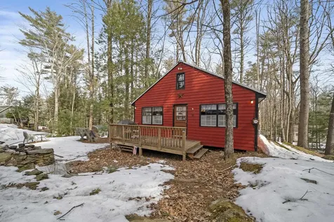 10 Summer Street Northwood NH 03261