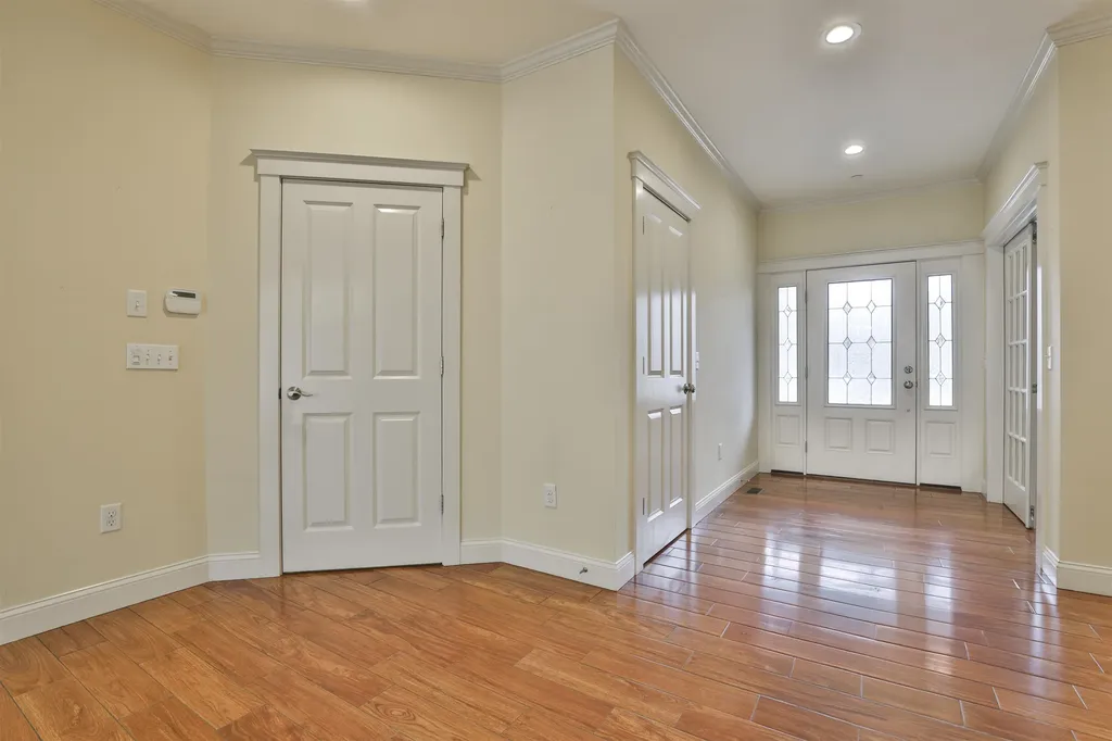 99 Pulpit Road Bedford NH 03110