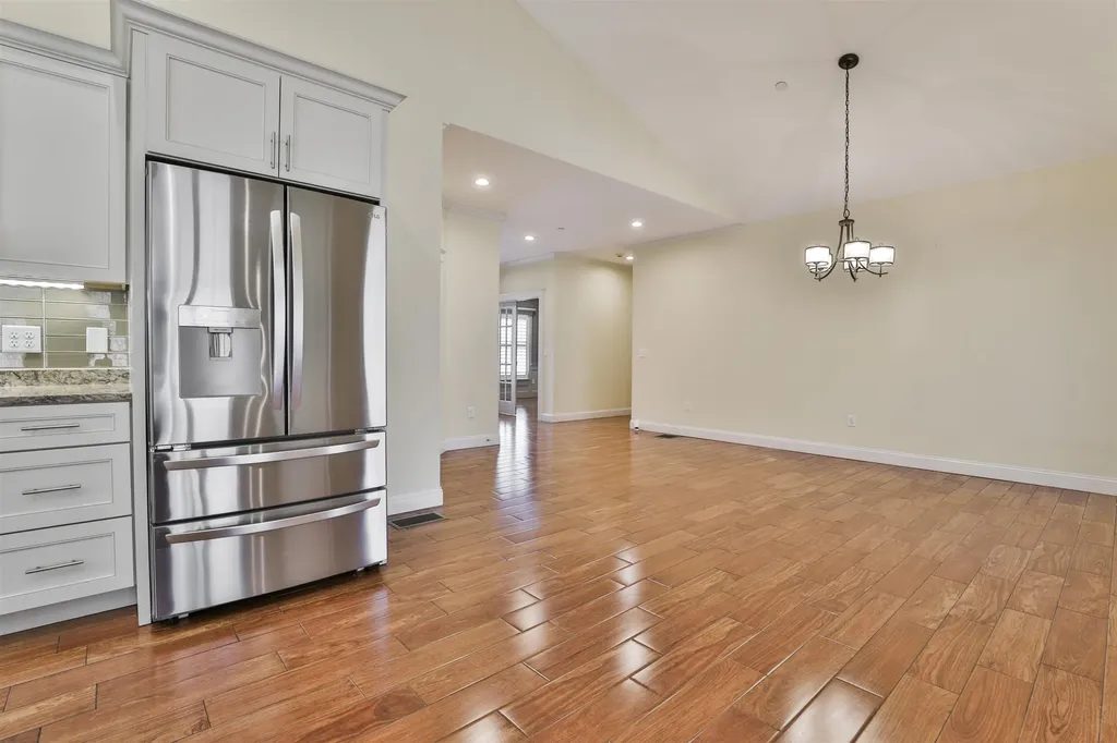 99 Pulpit Road Bedford NH 03110