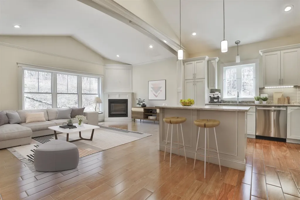 99 Pulpit Road Bedford NH 03110