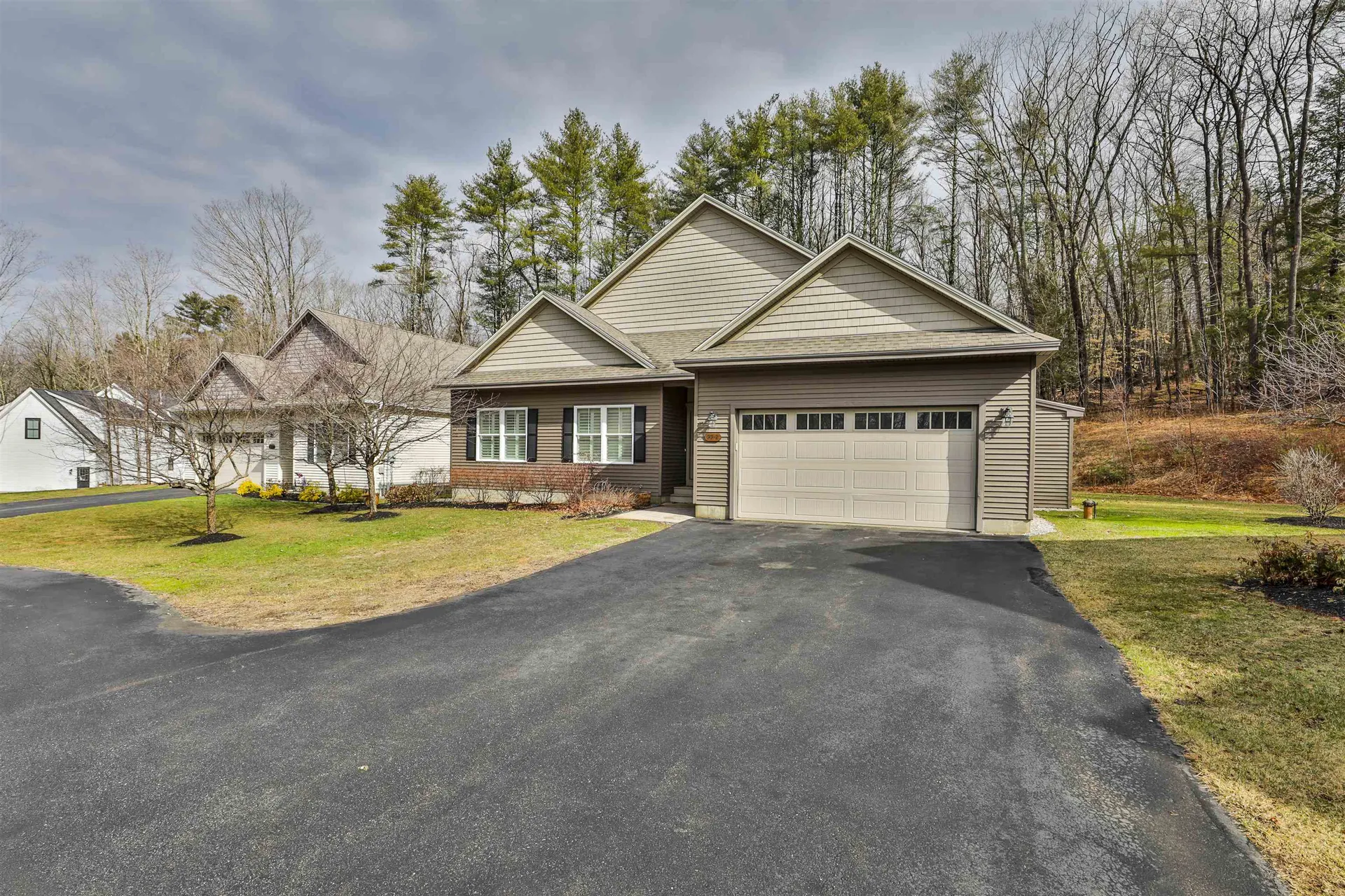 99 Pulpit Road Bedford NH 03110