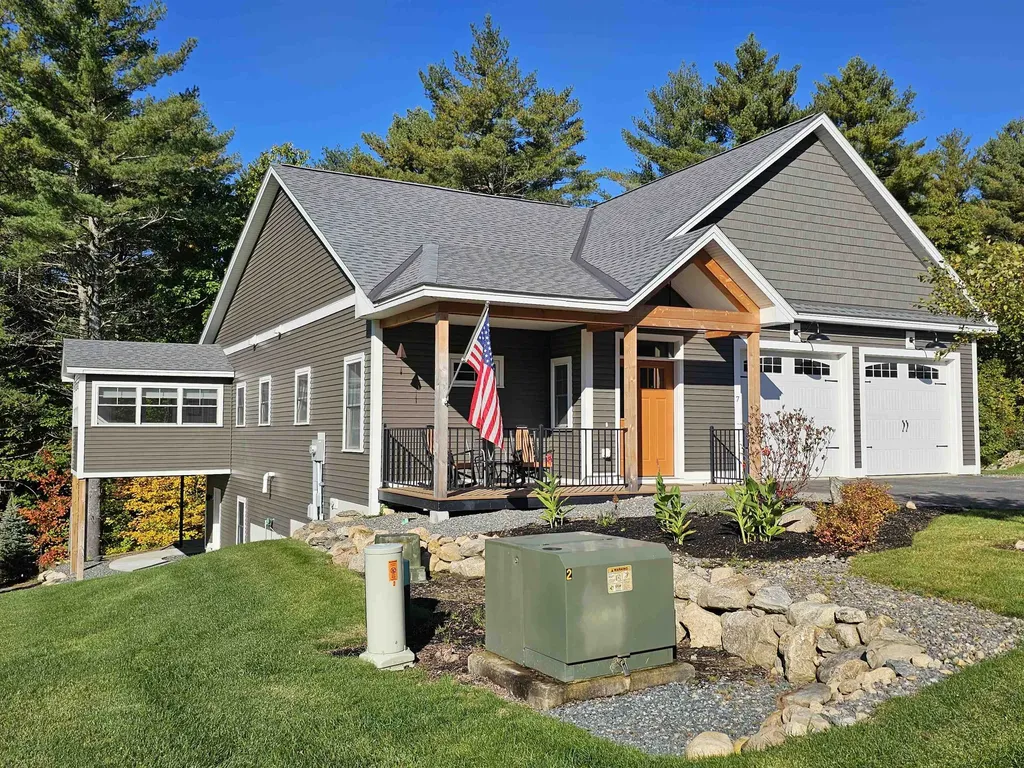 7 John Hardie Way Chichester NH 03234