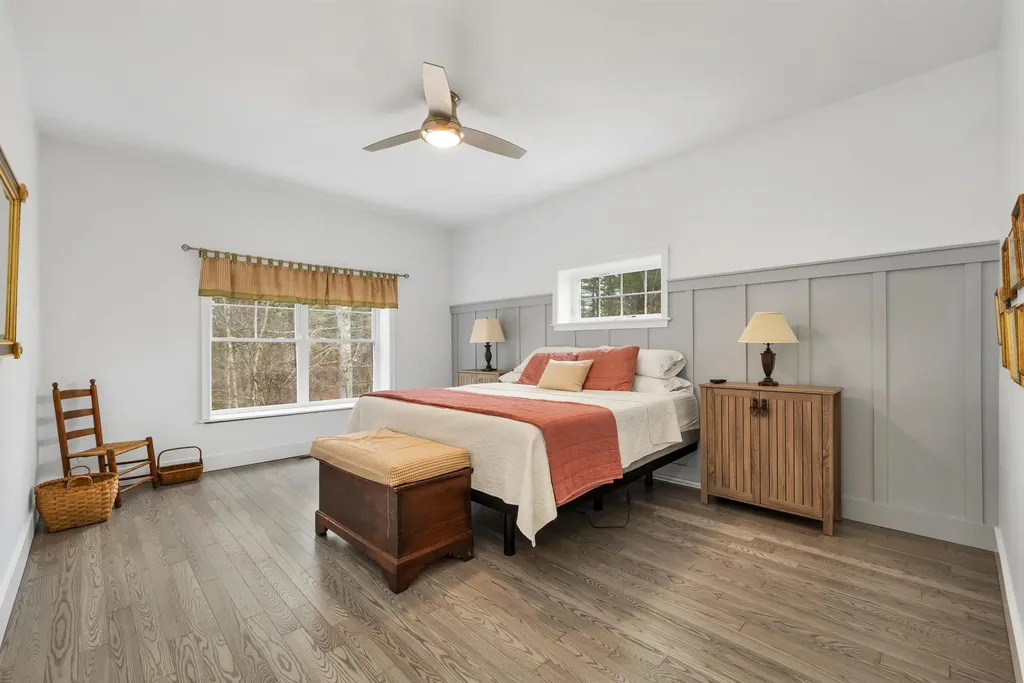 7 John Hardie Way Chichester NH 03234