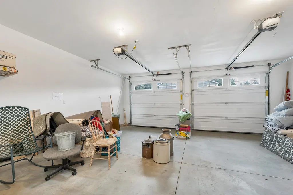 7 John Hardie Way Chichester NH 03234