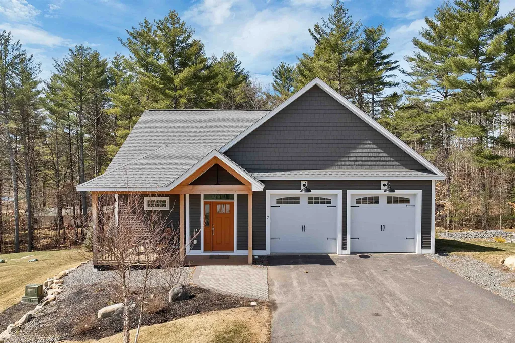 7 John Hardie Way Chichester NH 03234