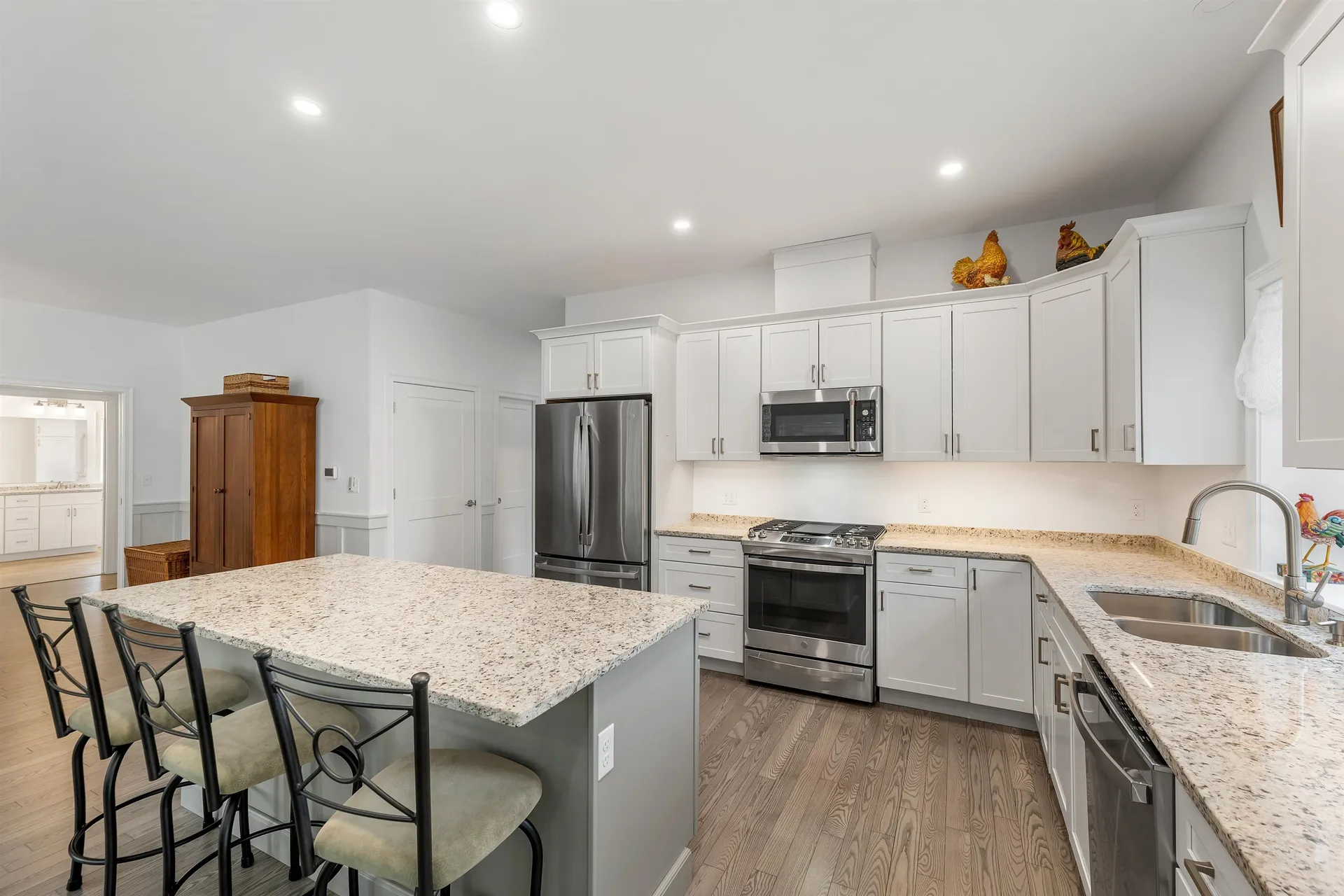 7 John Hardie Way Chichester NH 03234