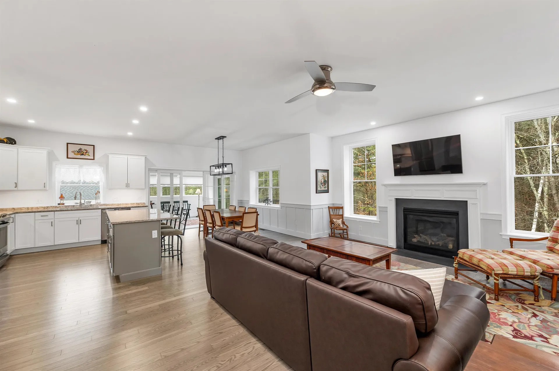 7 John Hardie Way Chichester NH 03234