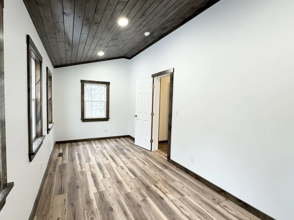 80 W. Main Street Newport City VT 05855