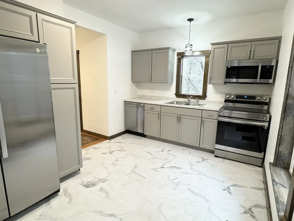 80 W. Main Street Newport City VT 05855