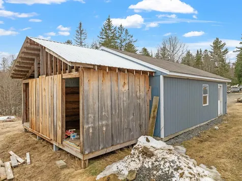 212 Chelsea Road Corinth VT 05039