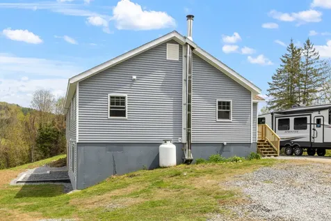 212 Chelsea Road Corinth VT 05039