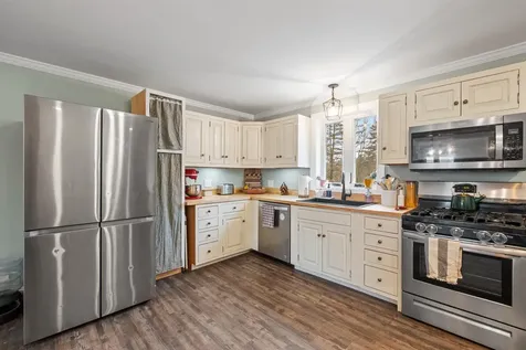 212 Chelsea Road Corinth VT 05039