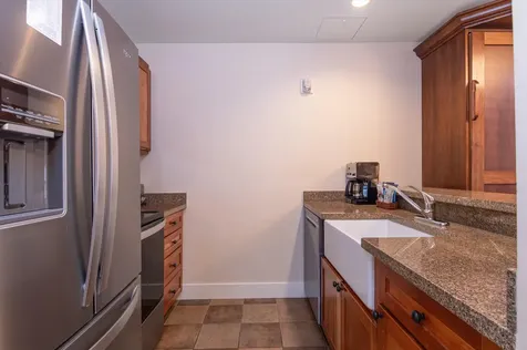 621/623 Qtr. I, Adams House Ludlow VT 05149