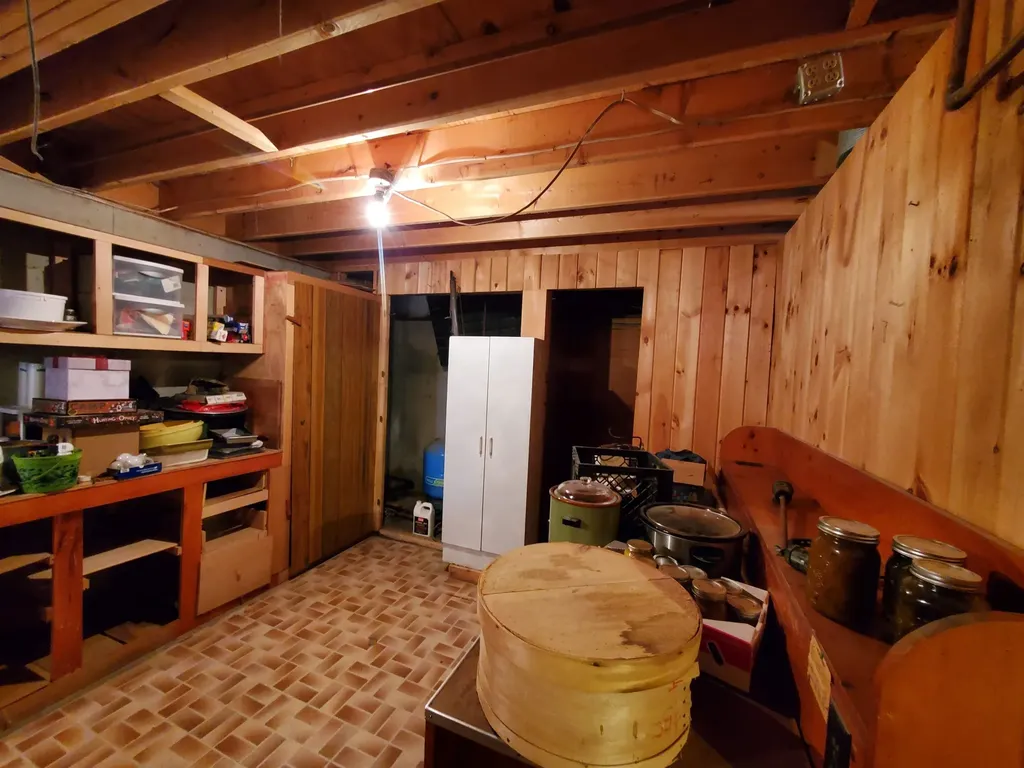 52 Oak Hill Road Enfield NH 03748