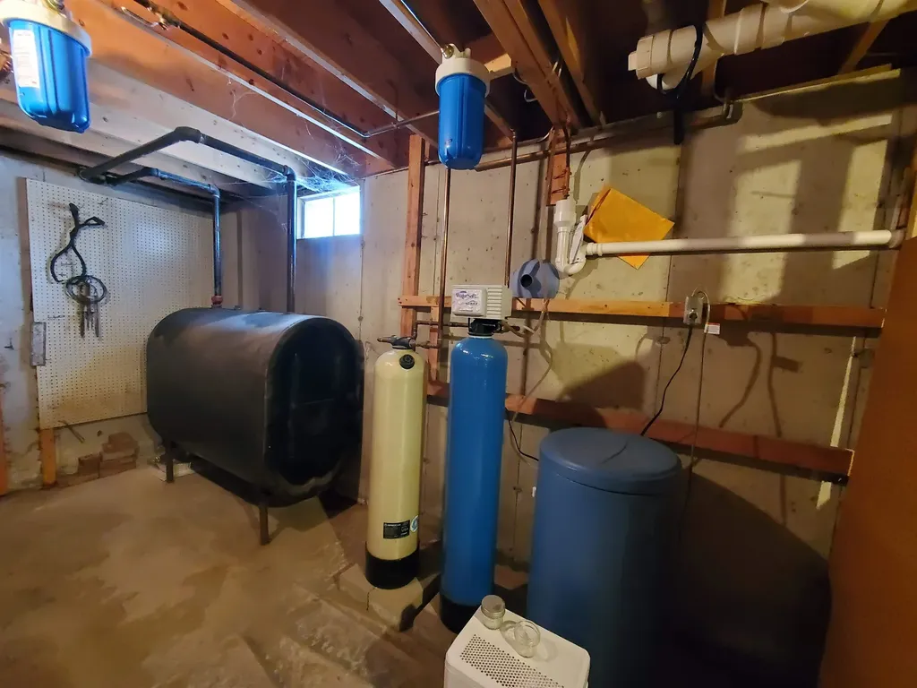 52 Oak Hill Road Enfield NH 03748