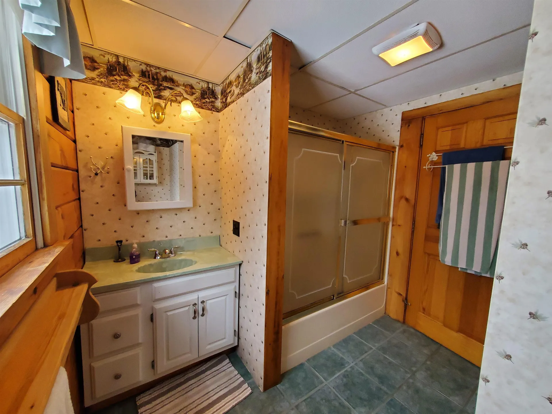 52 Oak Hill Road Enfield NH 03748