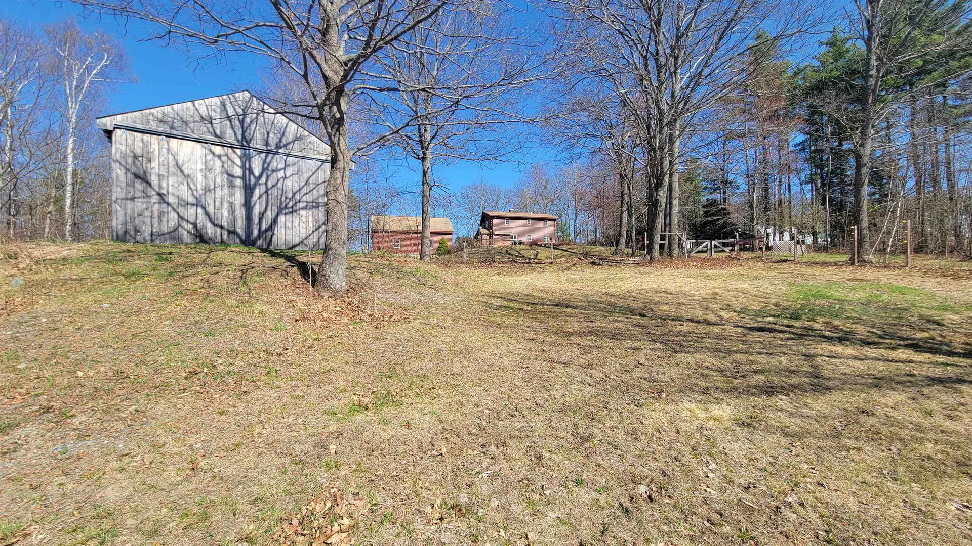 52 Oak Hill Road Enfield NH 03748