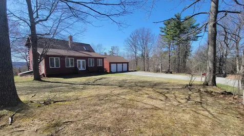 52 Oak Hill Road Enfield NH 03748