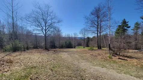 52 Oak Hill Road Enfield NH 03748