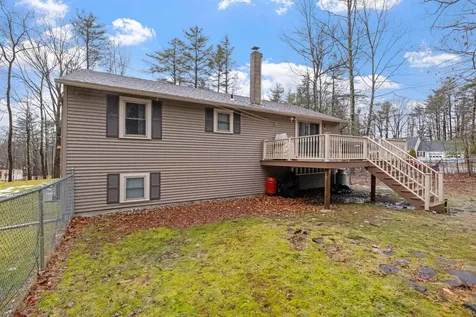 19 Drake Drive Northfield NH 03276