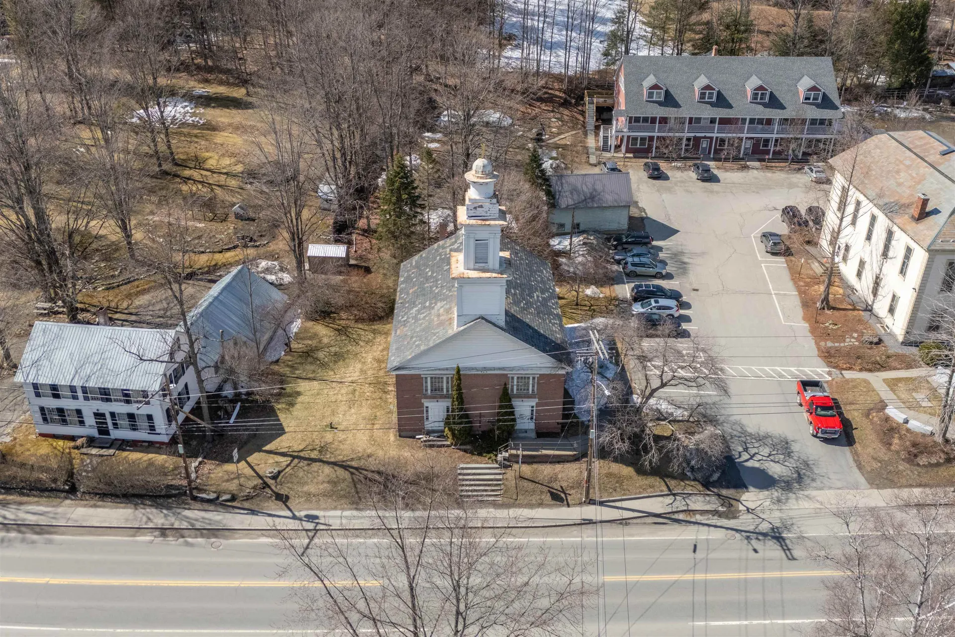 123 Main Street Putney VT 05346