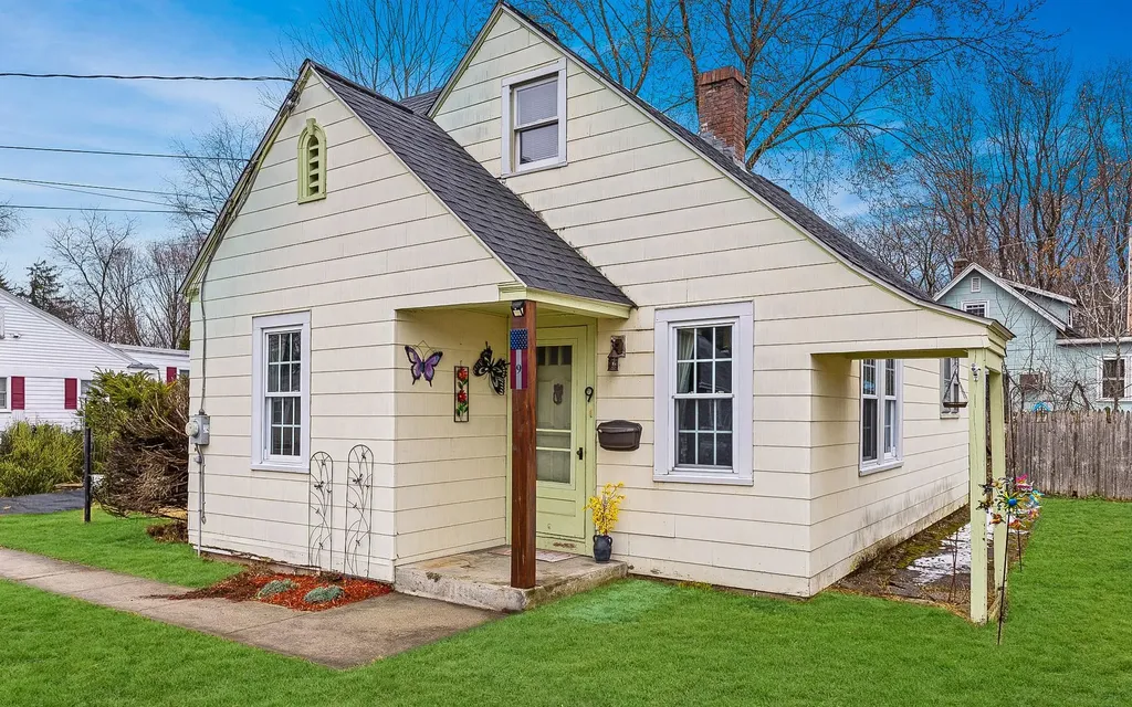 9 Avalon Place Keene NH 03431