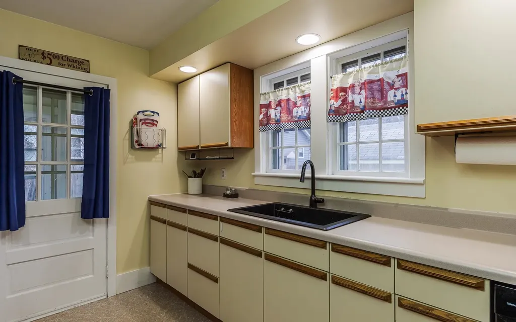 9 Avalon Place Keene NH 03431