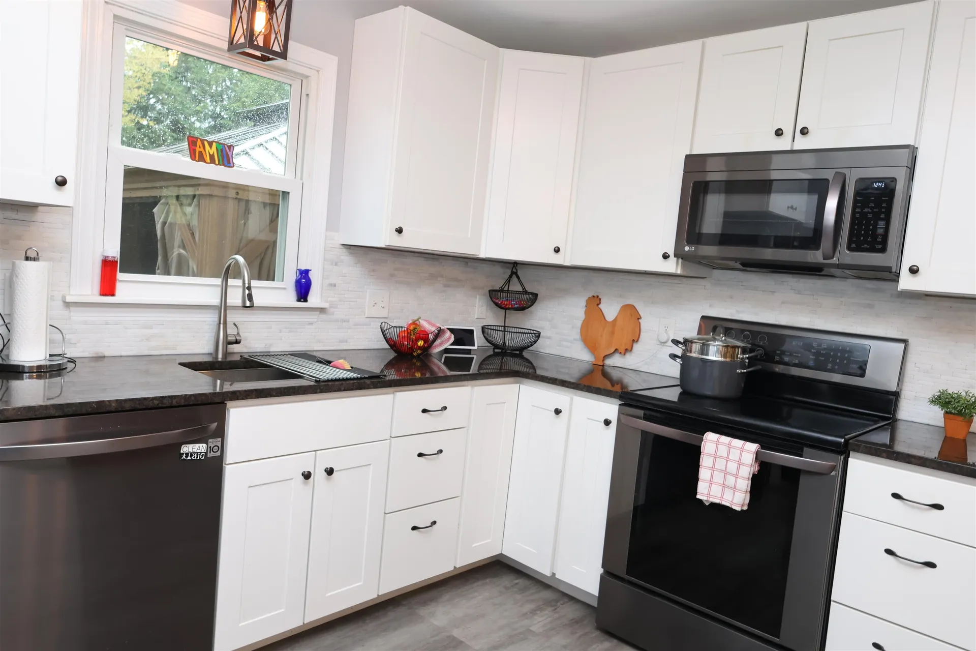 28 Greenbriar Road Keene NH 03431-2844