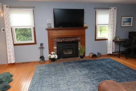 28 Greenbriar Road Keene NH 03431-2844