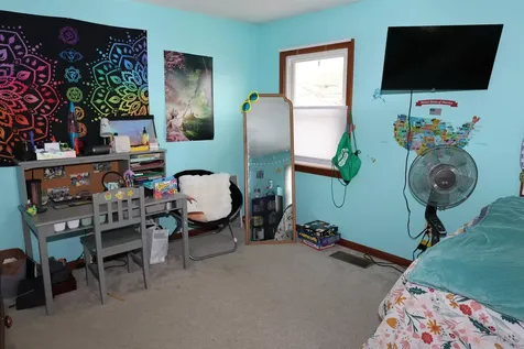 28 Greenbriar Road Keene NH 03431-2844