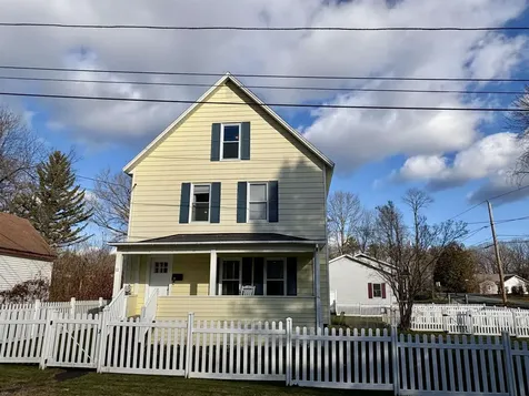 11 Third Avenue Hartford VT 05001