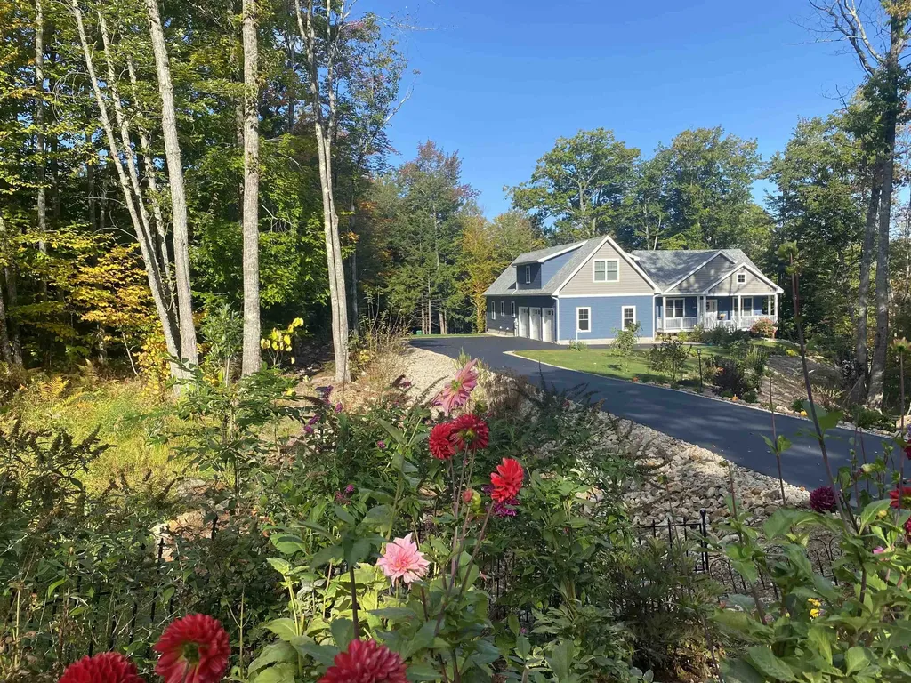 16 Christopher Court Wolfeboro NH 03894