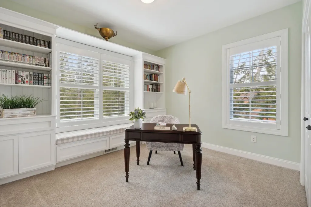 16 Christopher Court Wolfeboro NH 03894