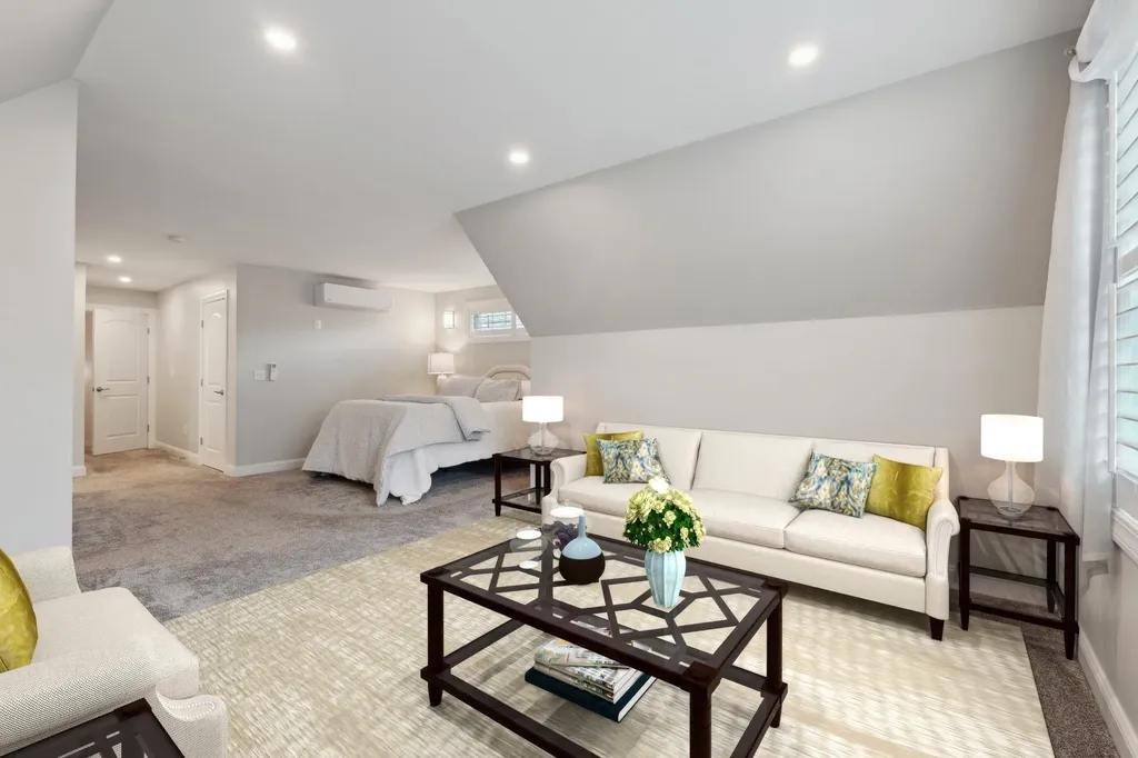 16 Christopher Court Wolfeboro NH 03894