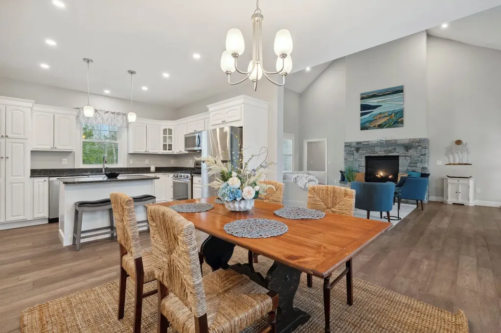 16 Christopher Court Wolfeboro NH 03894