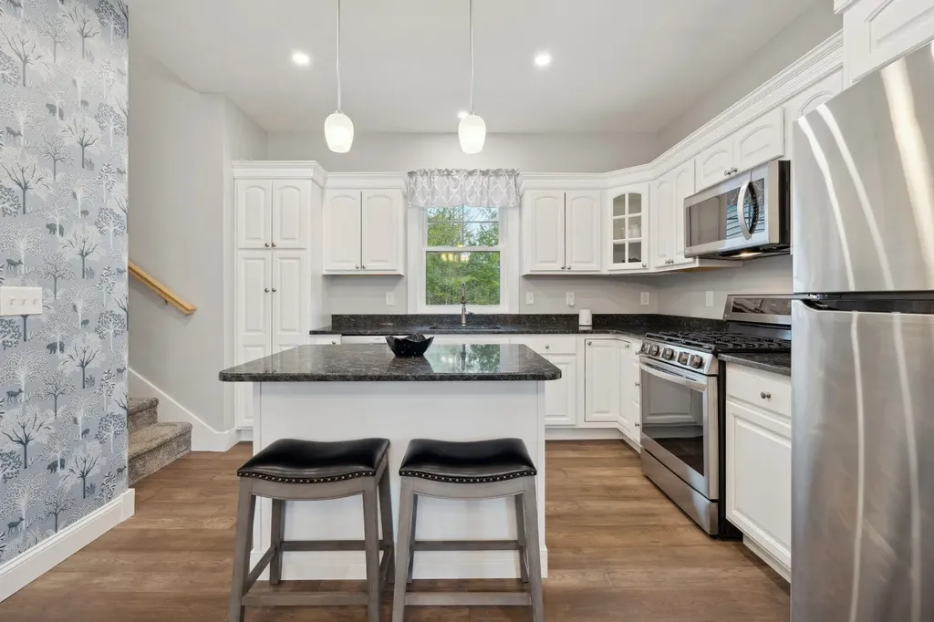 16 Christopher Court Wolfeboro NH 03894