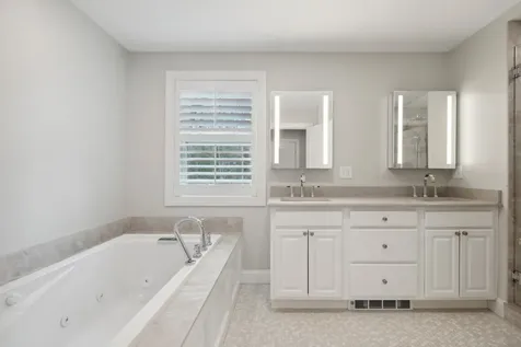 16 Christopher Court Wolfeboro NH 03894