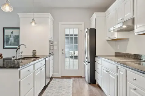 16 Christopher Court Wolfeboro NH 03894