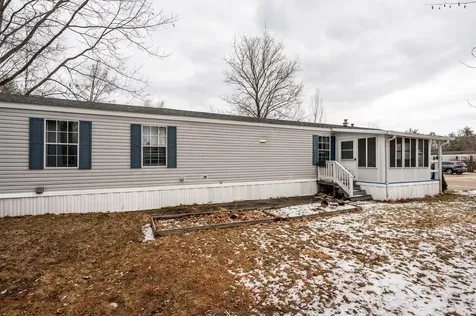 9 West Lane Rochester NH 03867