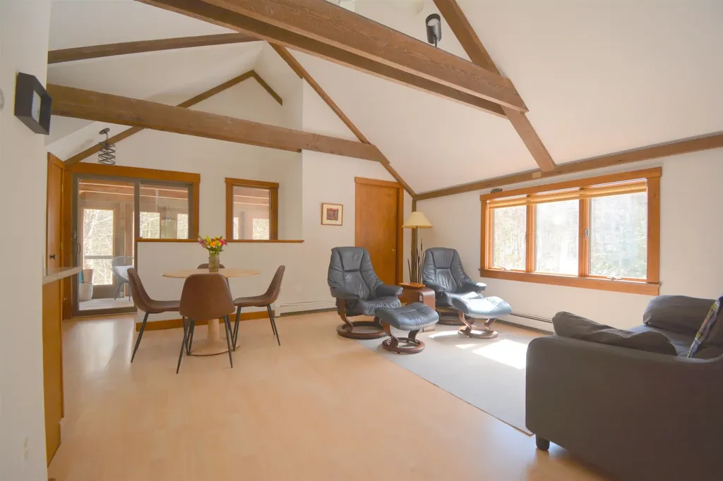 64 Draper Mill Road Grantham NH 03753