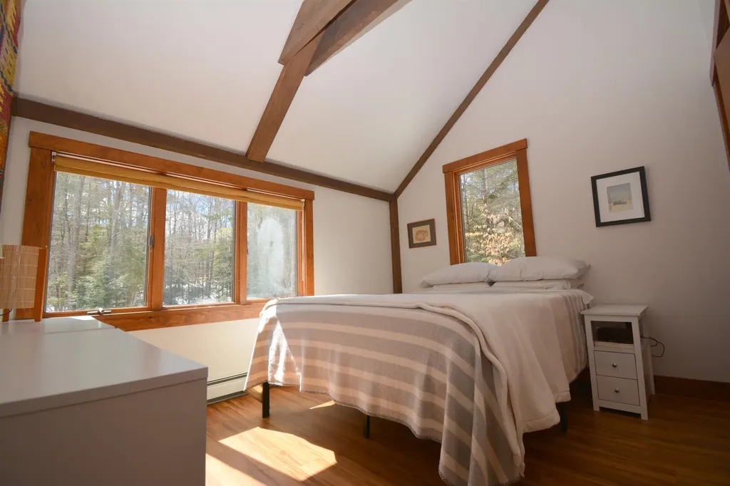 64 Draper Mill Road Grantham NH 03753