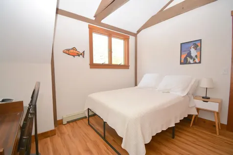 64 Draper Mill Road Grantham NH 03753