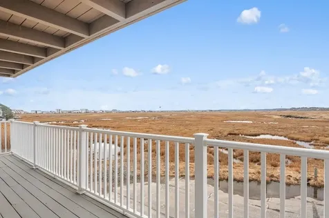 611 Ocean Boulevard Hampton NH 03842-4335
