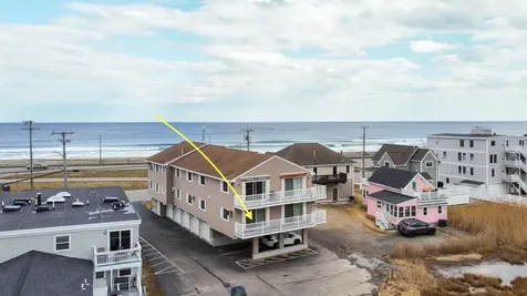 611 Ocean Boulevard Hampton NH 03842-4335