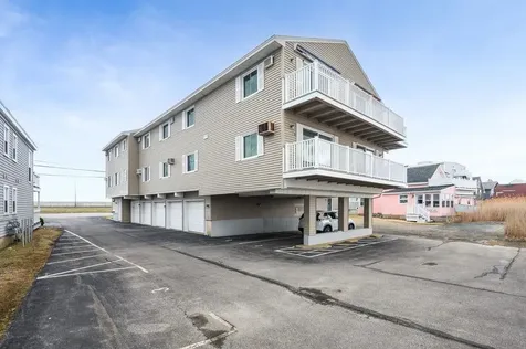 611 Ocean Boulevard Hampton NH 03842-4335
