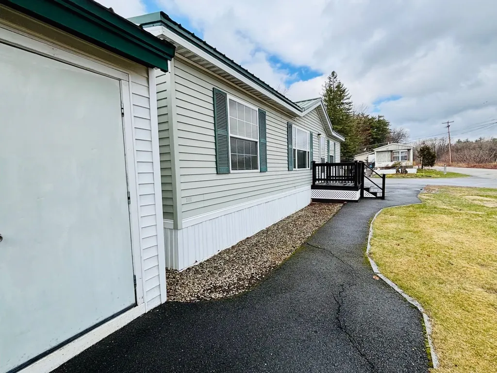 545 Elm Street Milford NH 03055
