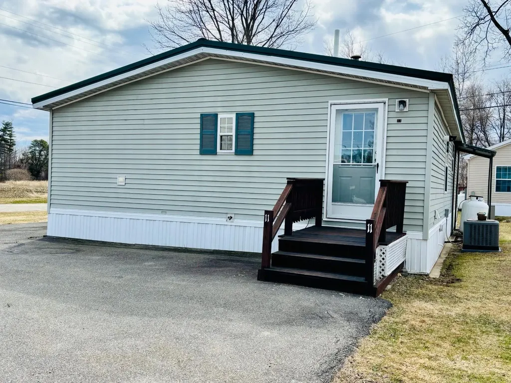 545 Elm Street Milford NH 03055