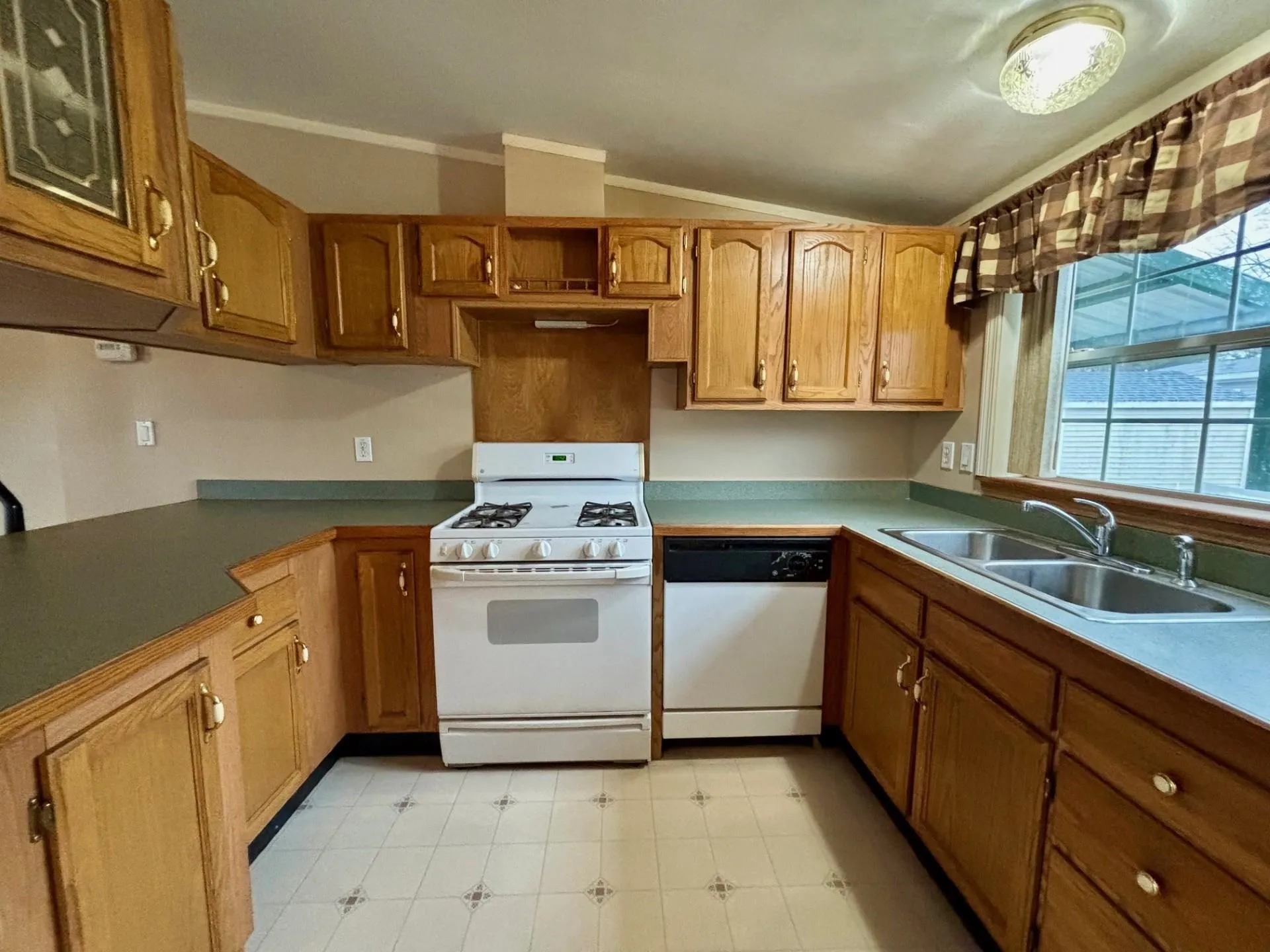545 Elm Street Milford NH 03055
