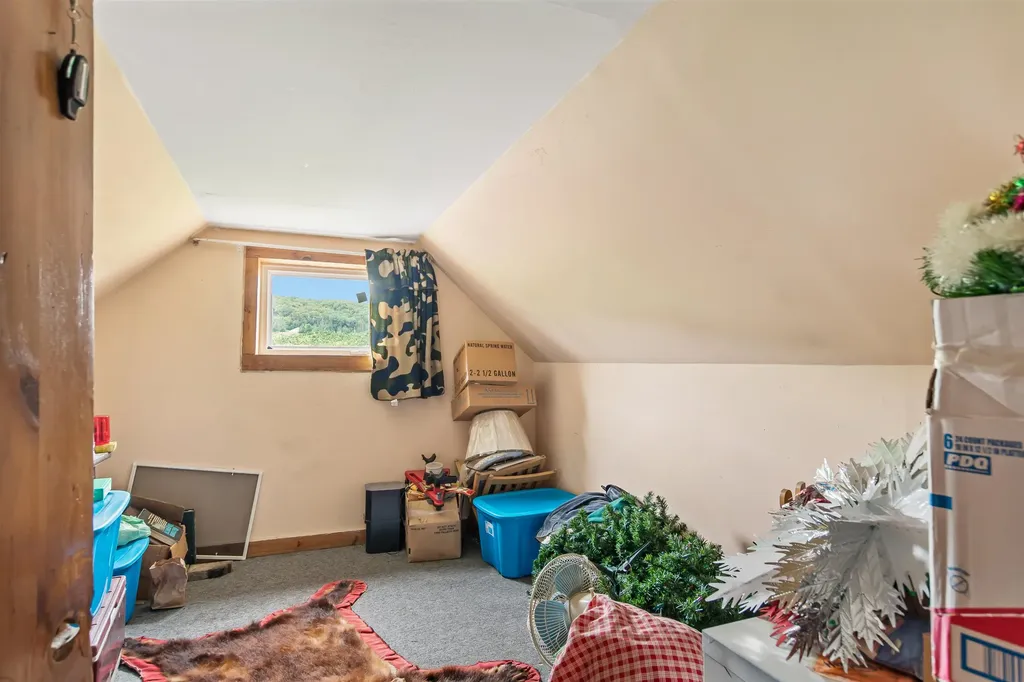 1455 Vt Route 102 Canaan VT 05903