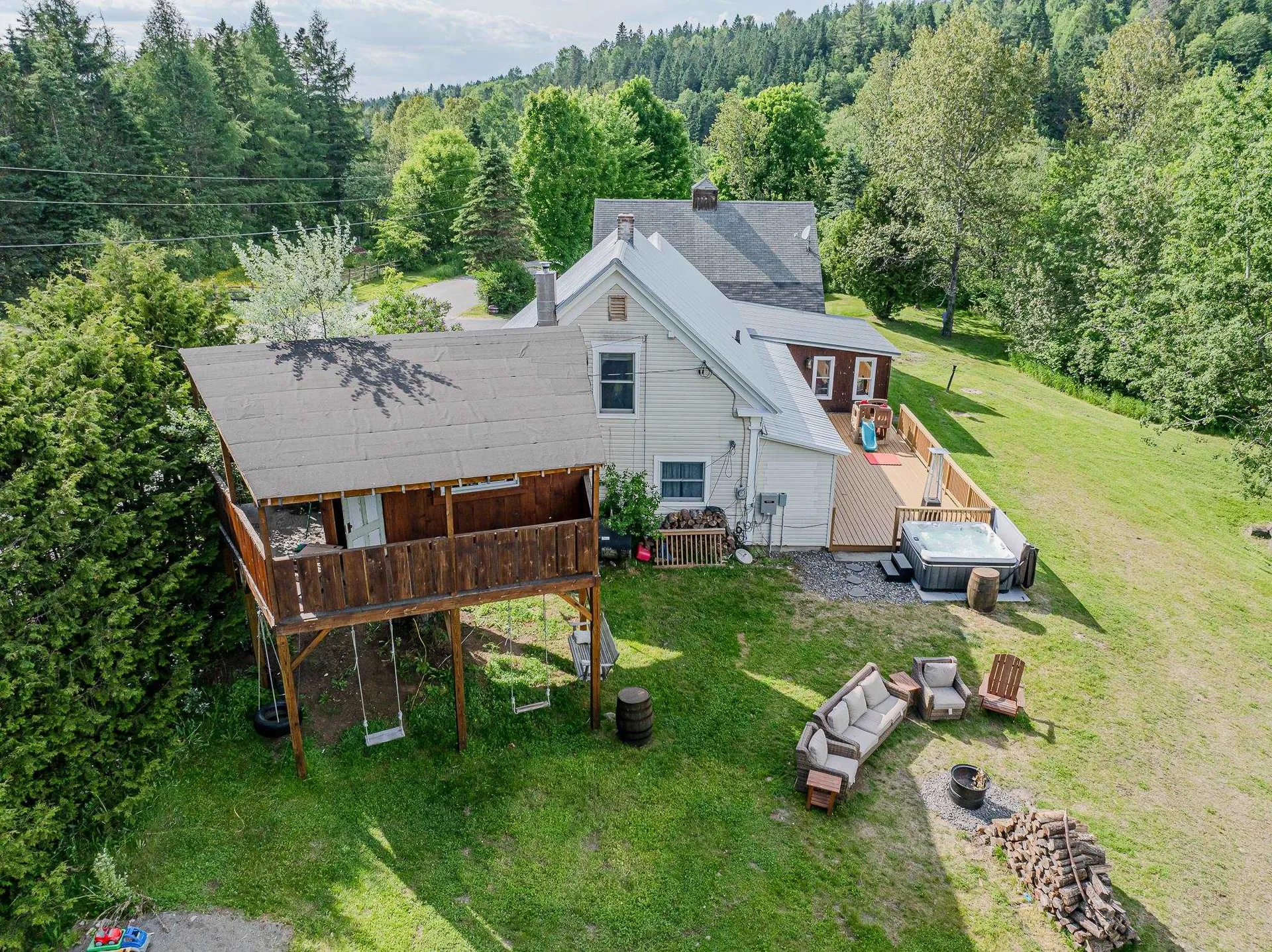 21 Bungy Road Colebrook NH 03576